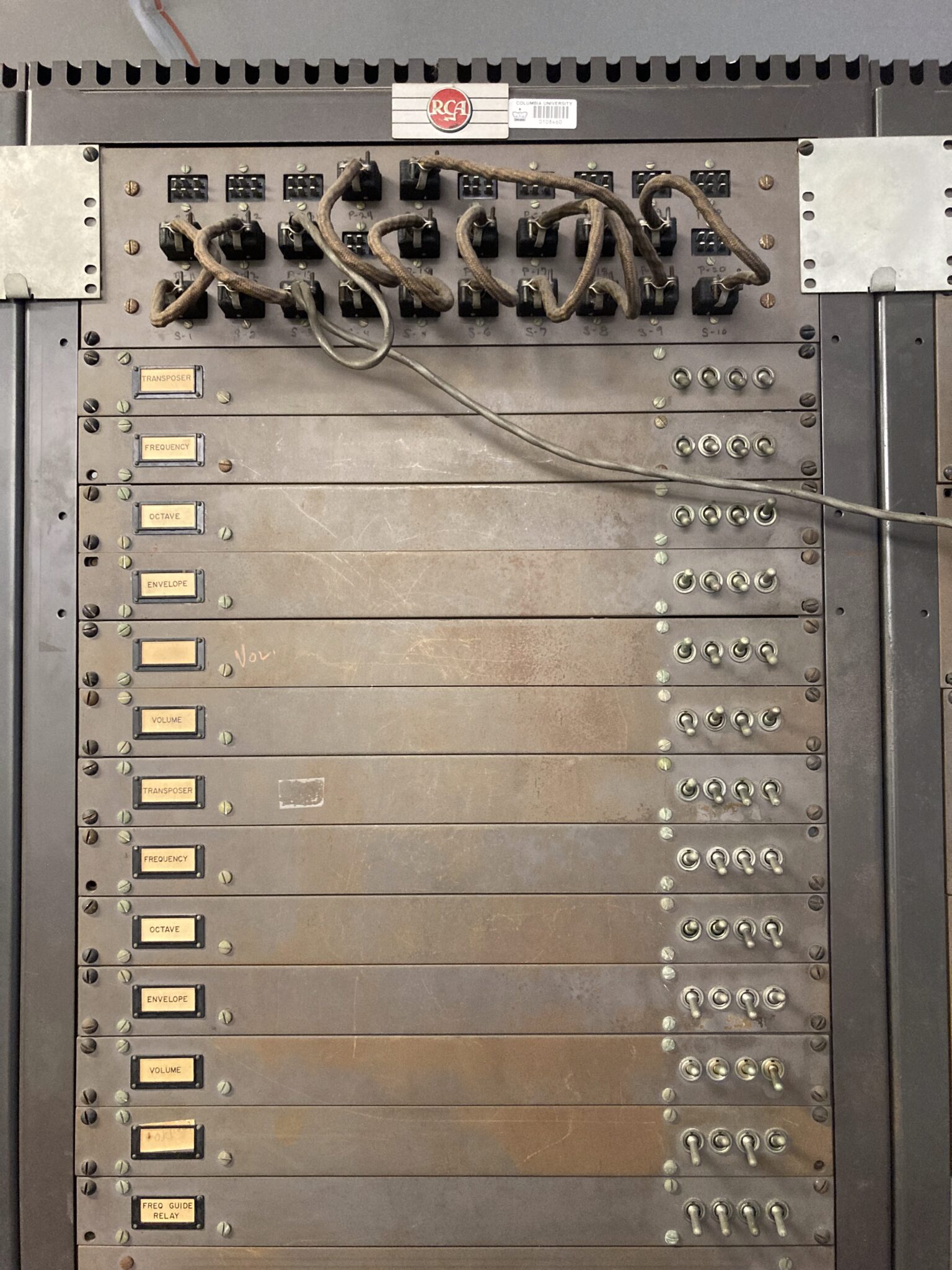 The RCA Mark-II 12 voices mixer.